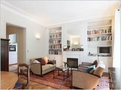 Un appartement rénové dans un style "classique épuré"