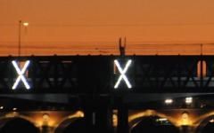 Mise en lumière graphique pour la passerelle Eiffel