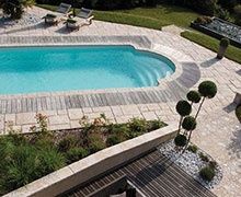 Piscines contemporaines : Bradstone compose autour de l'eau