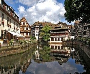 Un projet pour une "renaissance de l'Alsace" remis au préfet