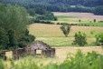 Rebâtir en zone naturelle : oui pour une construction ancienne, non pour une ruine !