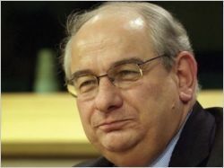 Michel Delebarre à la tête de l'Agence nationale pour la rénovation urbaine