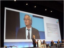 François Rebsamen s'engage à supprimer le compte pénibilité pour les petites entreprises