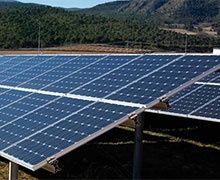 Schneider Electric : premier contrat en Afrique pour sa centrale solaire tout-en-un