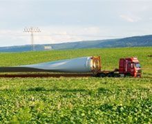 La France va lancer un appel d'offres mettant en concurrence solaire et éolien