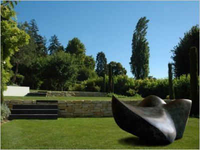 Une maison contemporaine sublimée grâce à quatre terrasses