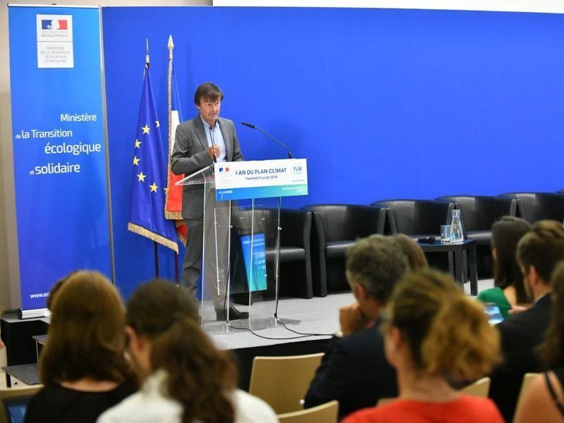 Nicolas Hulot décrète la "mobilisation générale" contre la bétonisation