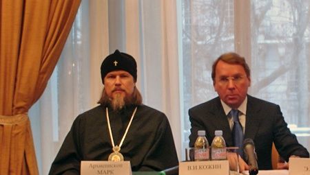 Les finalistes pour le centre orthodoxe russe à Paris sont archiconnus