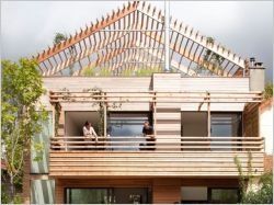 Une maison bois qui révolutionne un quartier pavillonnaire (diaporama)