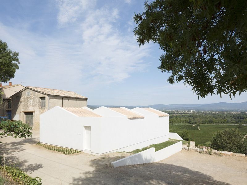 Dans l'Hérault, une villa avec vue se coupe du monde
