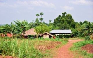 En Ouganda, Engie lutte contre la pollution de l'air dans les foyers