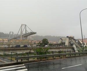 Un viaduc de l'autoroute A10 s'effondre à Gênes