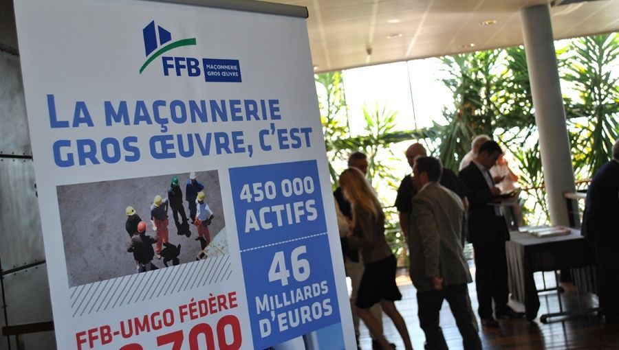 Le gros "uvre tient bon en attendant la reprise