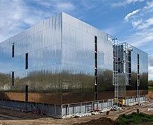 La pose des façades du CTLES de Bussy St Georges (77) est achevée