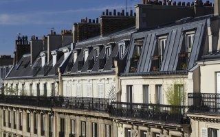 Le classement des toits de Paris au patrimoine de l'Unesco fait débat