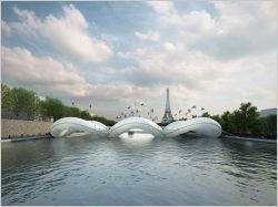 Un trampoline au-dessus de la Seine, c'est gonflé !