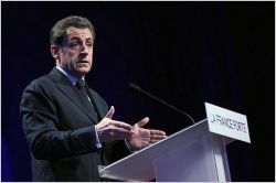 Pour Nicolas Sarkozy, le logement "restera une priorité" (diaporama)