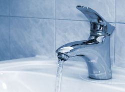 Veolia condamné pour avoir réduit le débit d'eau chez une cliente