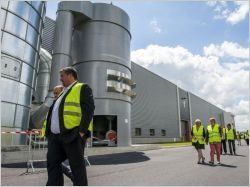 IKO inaugure une unité de production d'isolants PIR à Combronde (63)