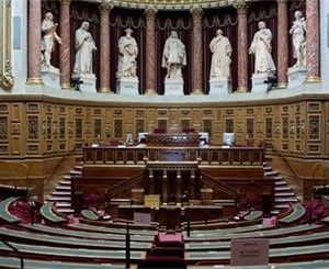 L'examen du projet de loi Elan au Sénat prolongé jusqu'à mercredi