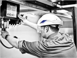 Le casque du futur arrive sur les chantiers