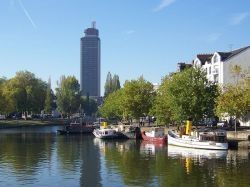 La tour Bretagne de Nantes, une tour Montparnasse-bis pour l'amiante ?