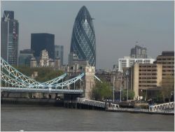 Le Cornichon de la City de Londres est à vendre