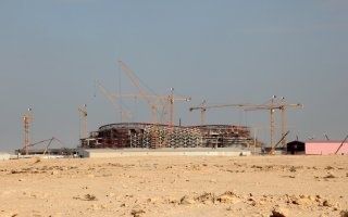 Travail forcé au Qatar : la riposte judiciaire de Vinci contre Sherpa jugée irrecevable