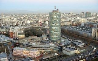 Pentagone français : Bouygues réclame 9 millions d'euros au Canard enchaîné en appel