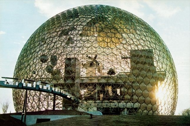 Autour des globes à la Cité !