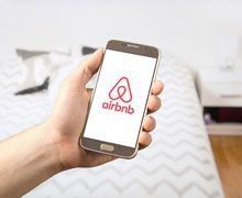 Le gouvernement français veut revoir la situation fiscale des plateformes comme Airbnb