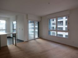 En France, le logement résidentiel est en hausse, mais son accès reste cher