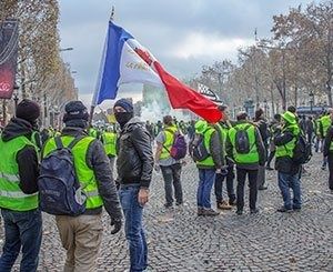 Suite aux manifestations des gilets jaunes, les artisans et commerçants souhaitent le soutien de l'État