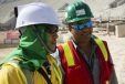 Le Qatar invente le " casque réfrigérant " pour les ouvriers des stades du Mondial 2022