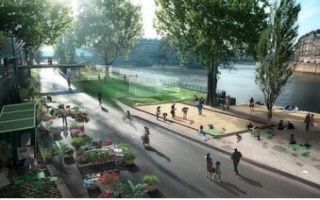 Anne Hidalgo défend son projet de piétonisation de la rive droite