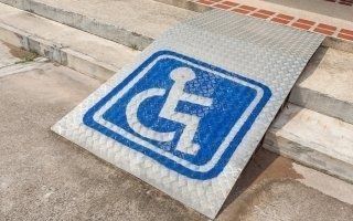 Accessibilité : une première certification pour les rampes d'accès