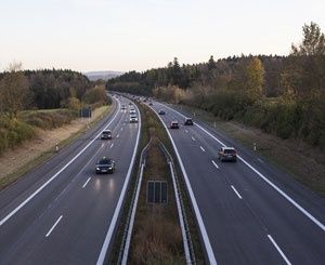 La Cour des Comptes dénonce le retard pris dans l'aménagement de la "route de la mort"