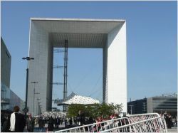 Eiffage désigné pour rénover l'Arche de la Défense