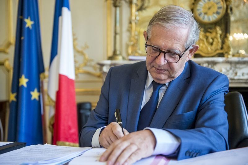 Plan rénovation et territoires, CITE, concertations : Jacques Mézard nous répond