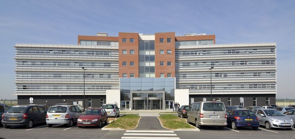 2000 m2 de façades préfabriquées