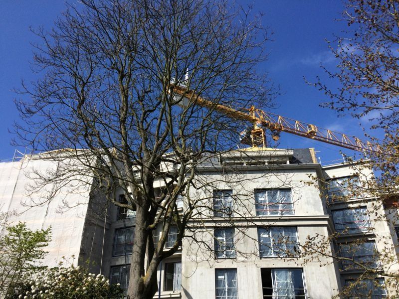 Douze décrets en voie de publication pour le Bâtiment