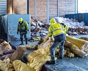 Isover lance la première filière au monde de recyclage des déchets de laine de verre