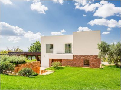 Une villa minérale au coeur de la nature sicilienne