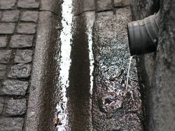 "Il faut rétablir le cycle naturel de l'eau en ville", Claude Michelot (Burgeap)