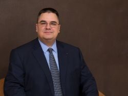 Cédric Lewandowski élu président de l'association française de l'éclairage