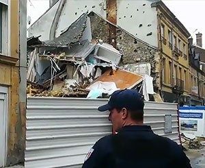 Le logement insalubre ne concerne pas que Marseille : un immeuble s'effondre à Charleville-Mézières