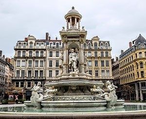 La croissance démographique en France portée par les grandes aires urbaines