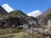 Un manuel pour reconstruire les maisons détruites par les séismes au Népal