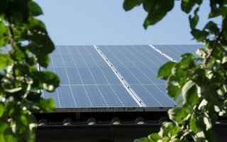 Nicolas Hulot annonce les lauréats de la seconde période de l'appel d'offres photovoltaïque au sol