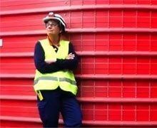 Portrait d'un salarié EDF : Stéphanie Fournier, Chef de service de l'équipe commune de Flamanville